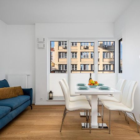 Warsaw Modern Stay Praga Okrzei Exterior photo